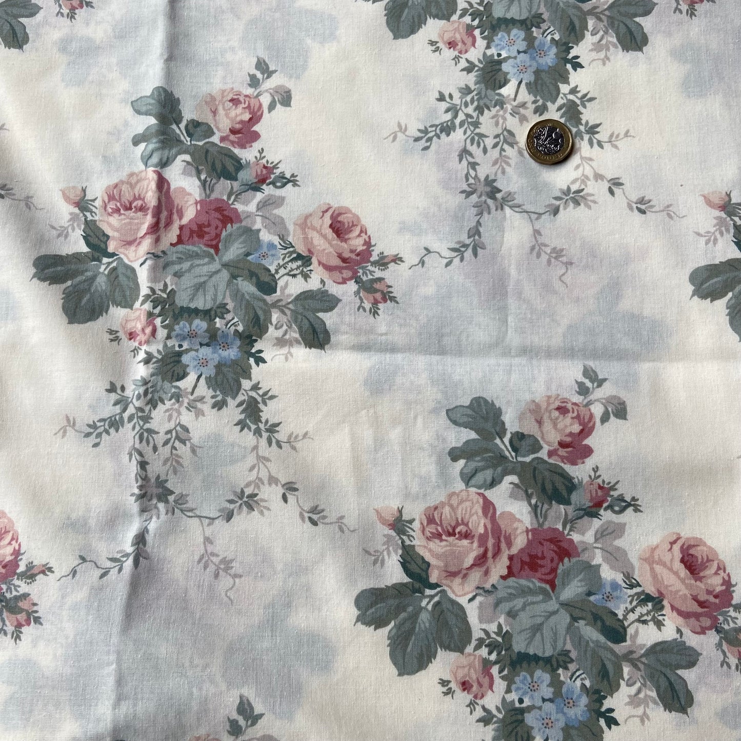 Vintage Cream Roses
