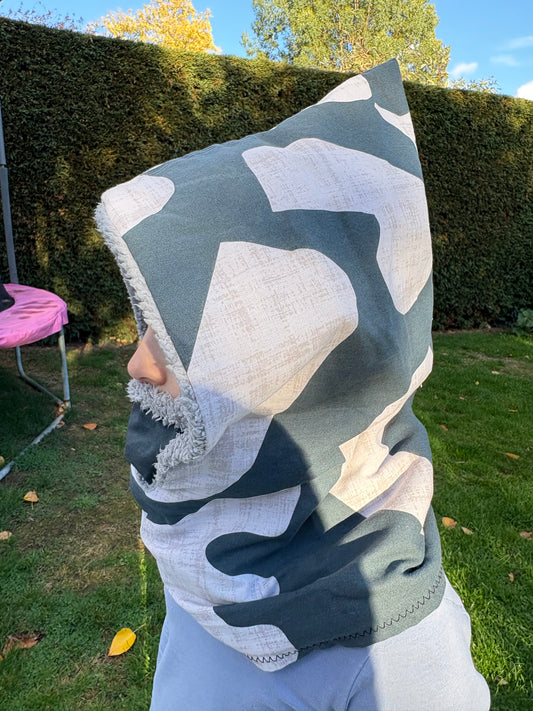 Abstract Snixie Hood