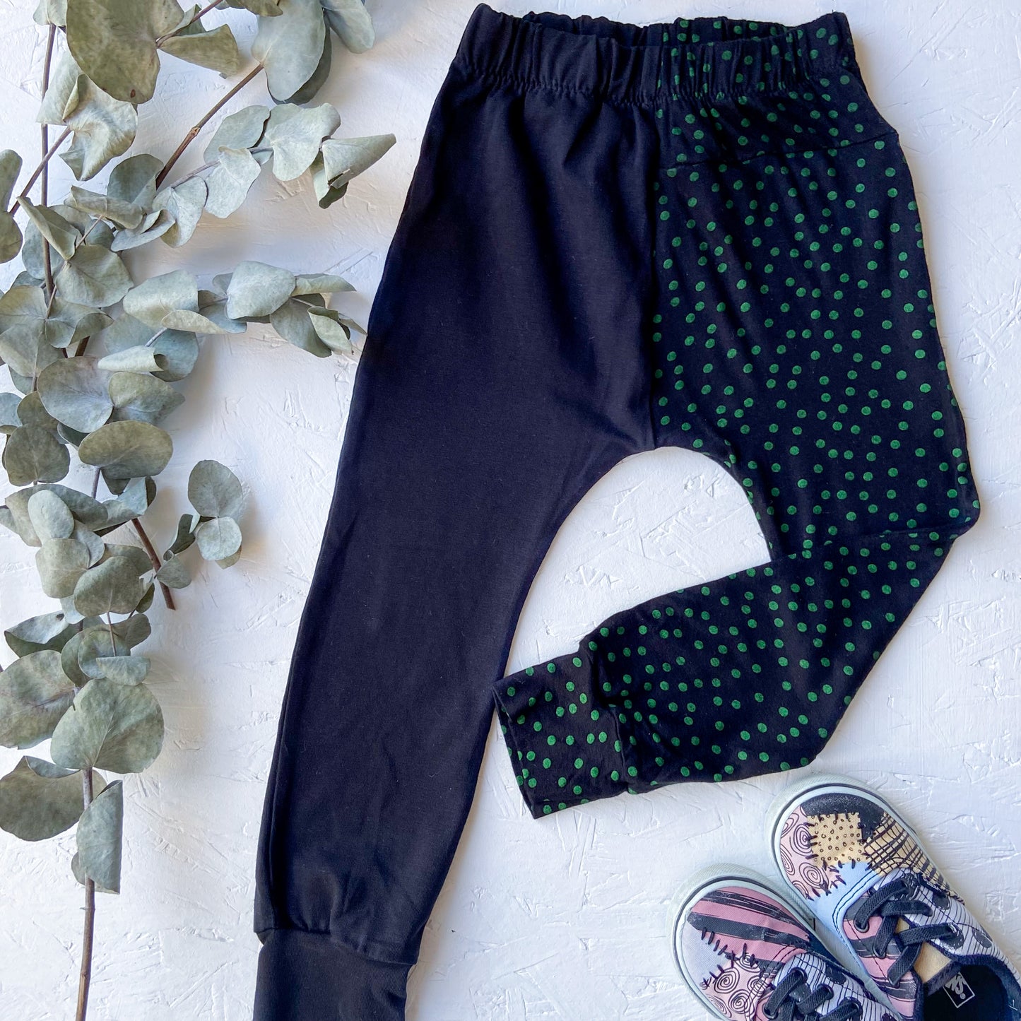 Green Polka Dot/Black Split Skinnies