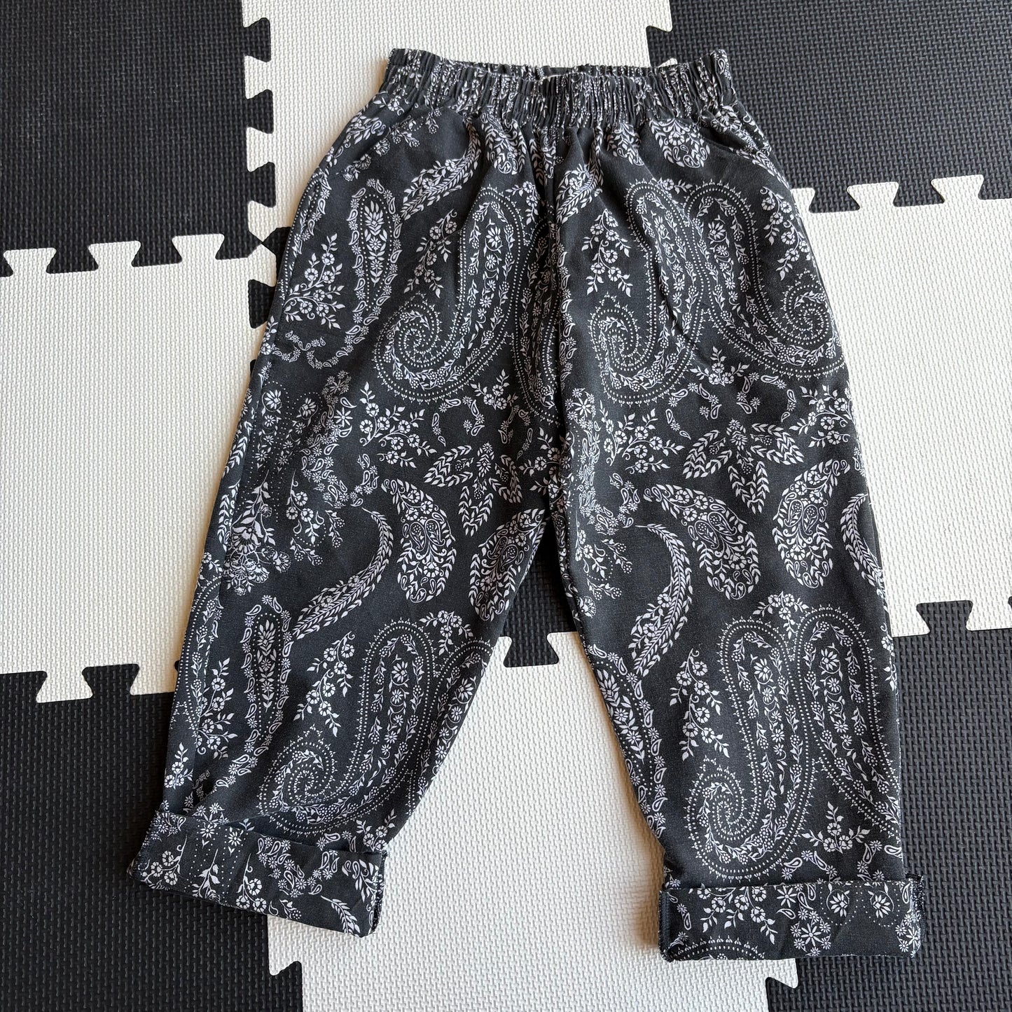 Dark Grey Paisley Baggies