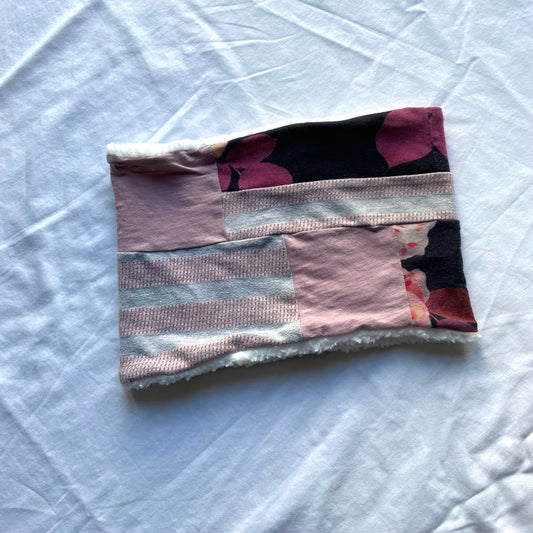 Rose patchwork Snood