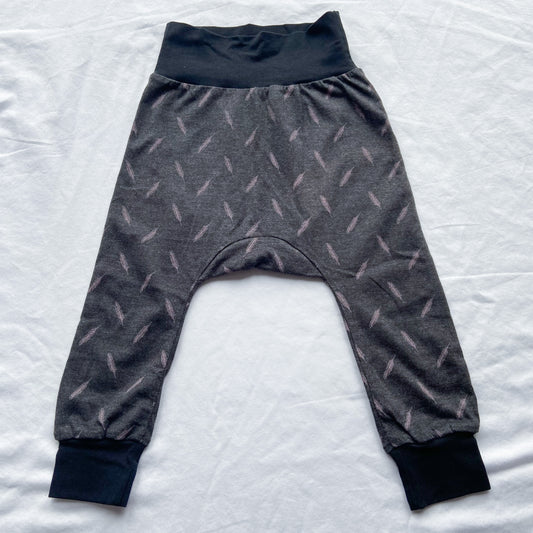 Pink Feather/Grey Harems