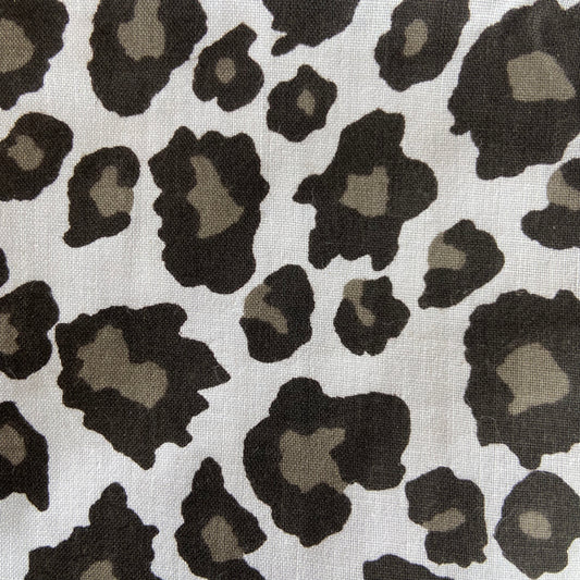 Leopard - grey